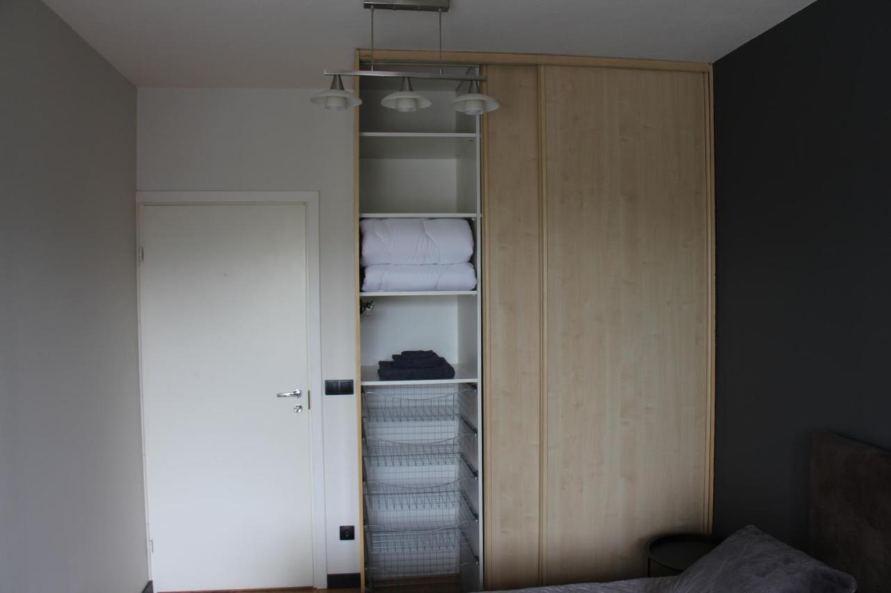 New Modern 4-Room Apartment With Big Balcony And Undeground Parking In Center Of تالين المظهر الخارجي الصورة