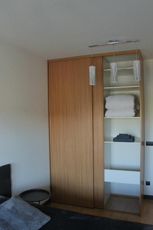 New Modern 4-Room Apartment With Big Balcony And Undeground Parking In Center Of تالين المظهر الخارجي الصورة